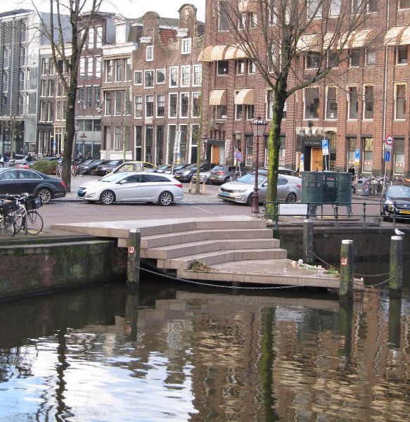 Homomonument on the Keisersgracht in Amsterdam. Jennifer S. Alderson author.